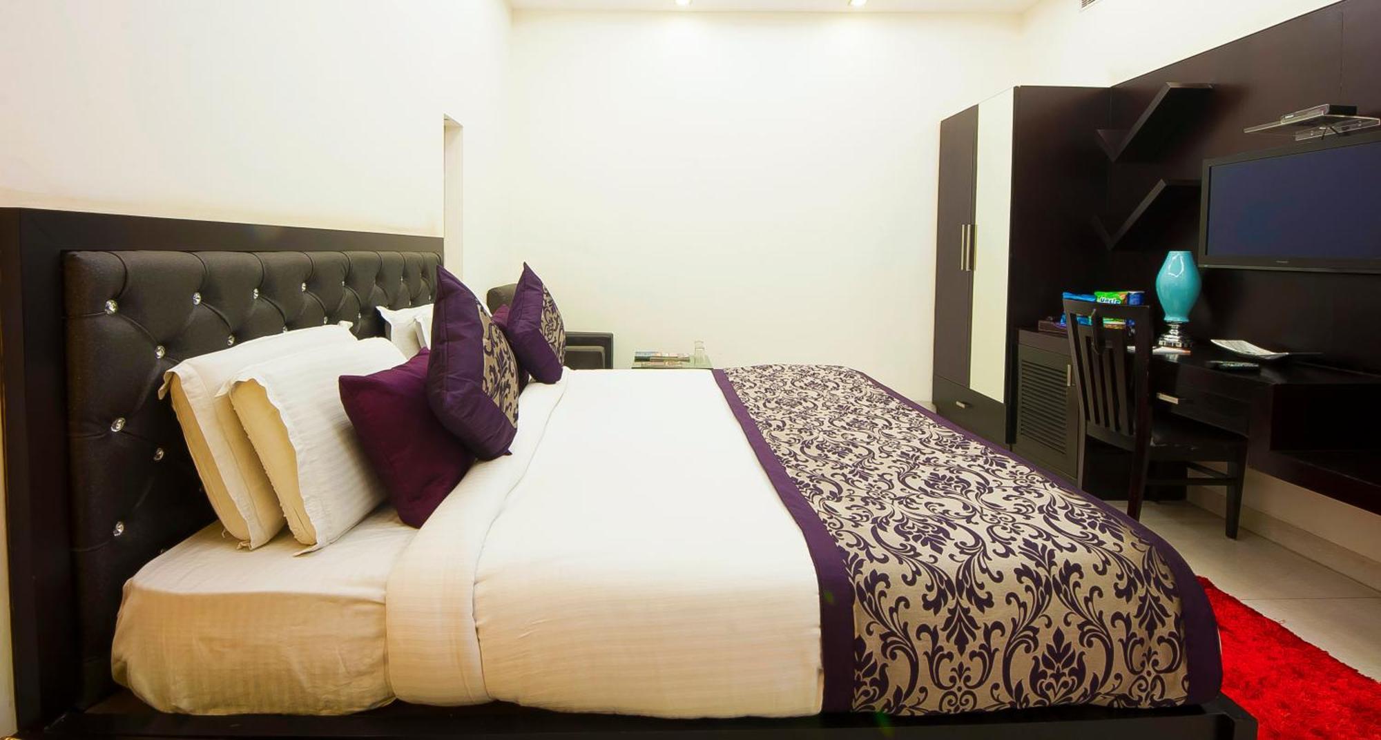 Hotel Transit International- Aerocity Delhi Airport New Delhi Extérieur photo