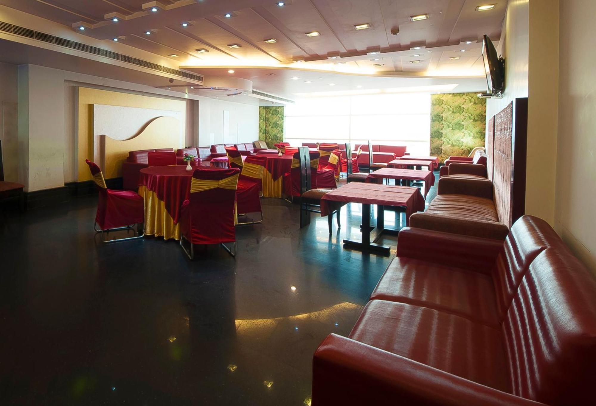 Hotel Transit International- Aerocity Delhi Airport New Delhi Extérieur photo