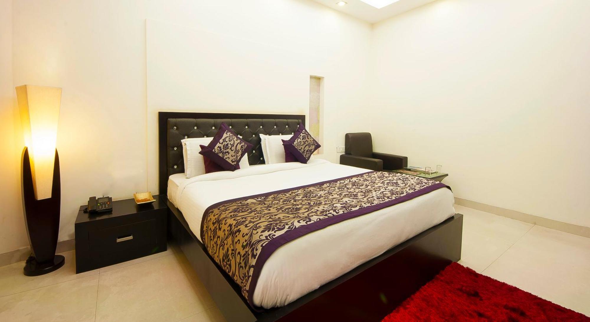 Hotel Transit International- Aerocity Delhi Airport New Delhi Extérieur photo
