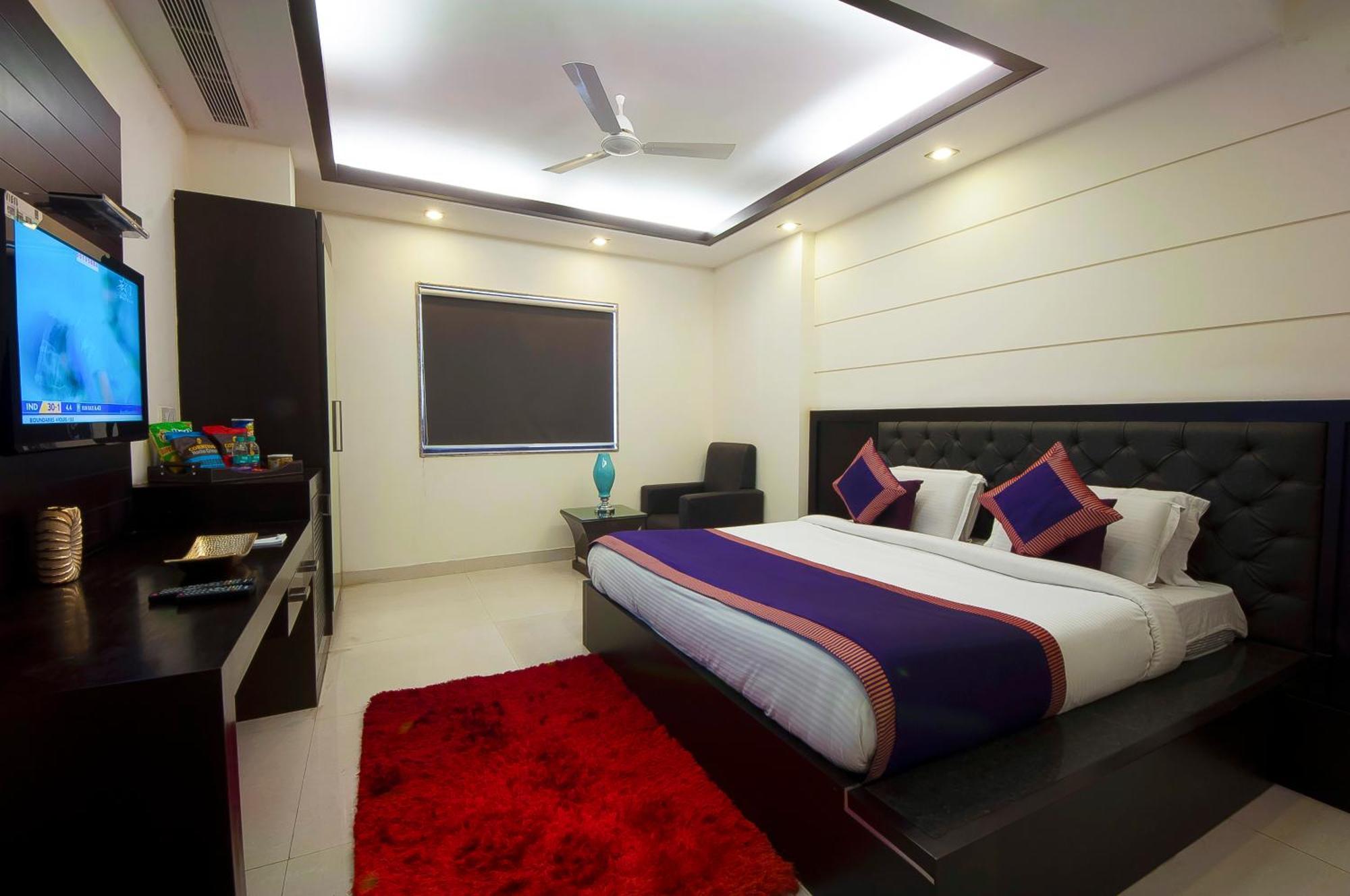 Hotel Transit International- Aerocity Delhi Airport New Delhi Extérieur photo