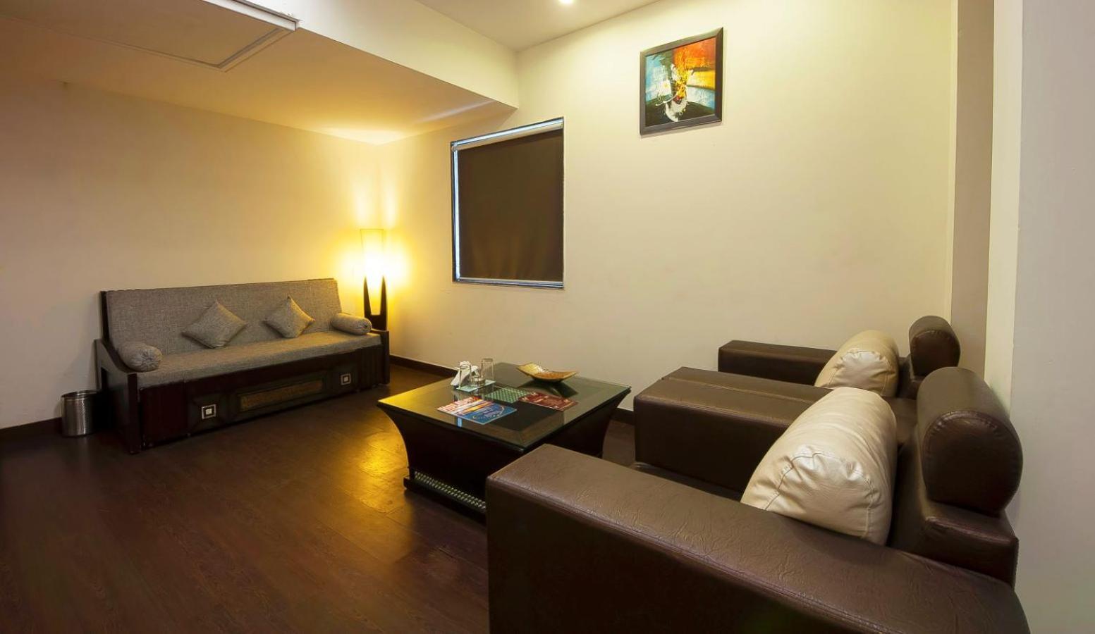 Hotel Transit International- Aerocity Delhi Airport New Delhi Extérieur photo