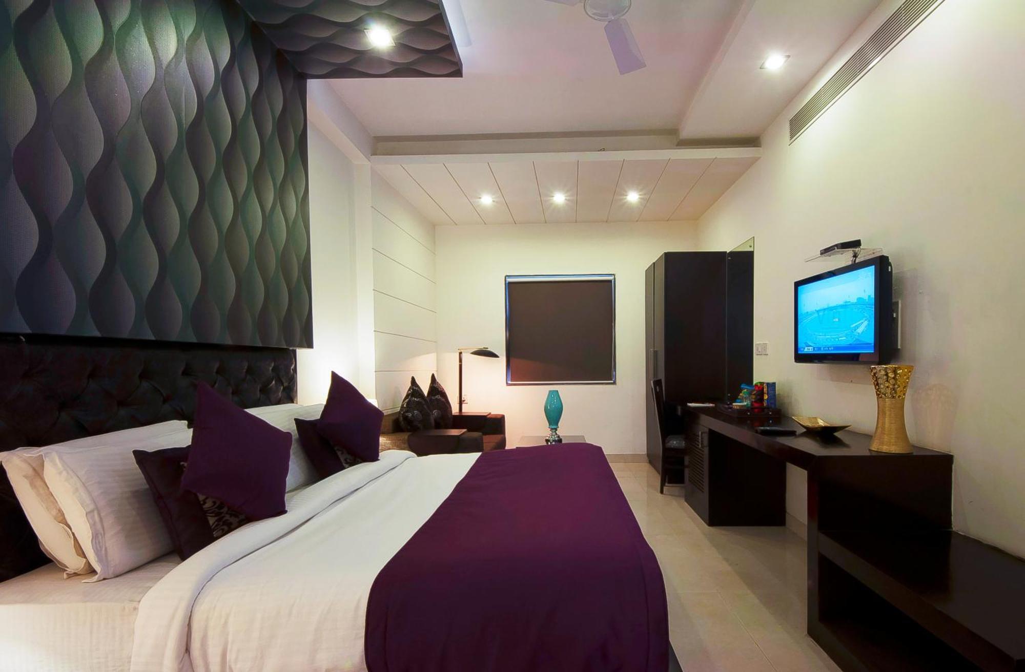 Hotel Transit International- Aerocity Delhi Airport New Delhi Extérieur photo