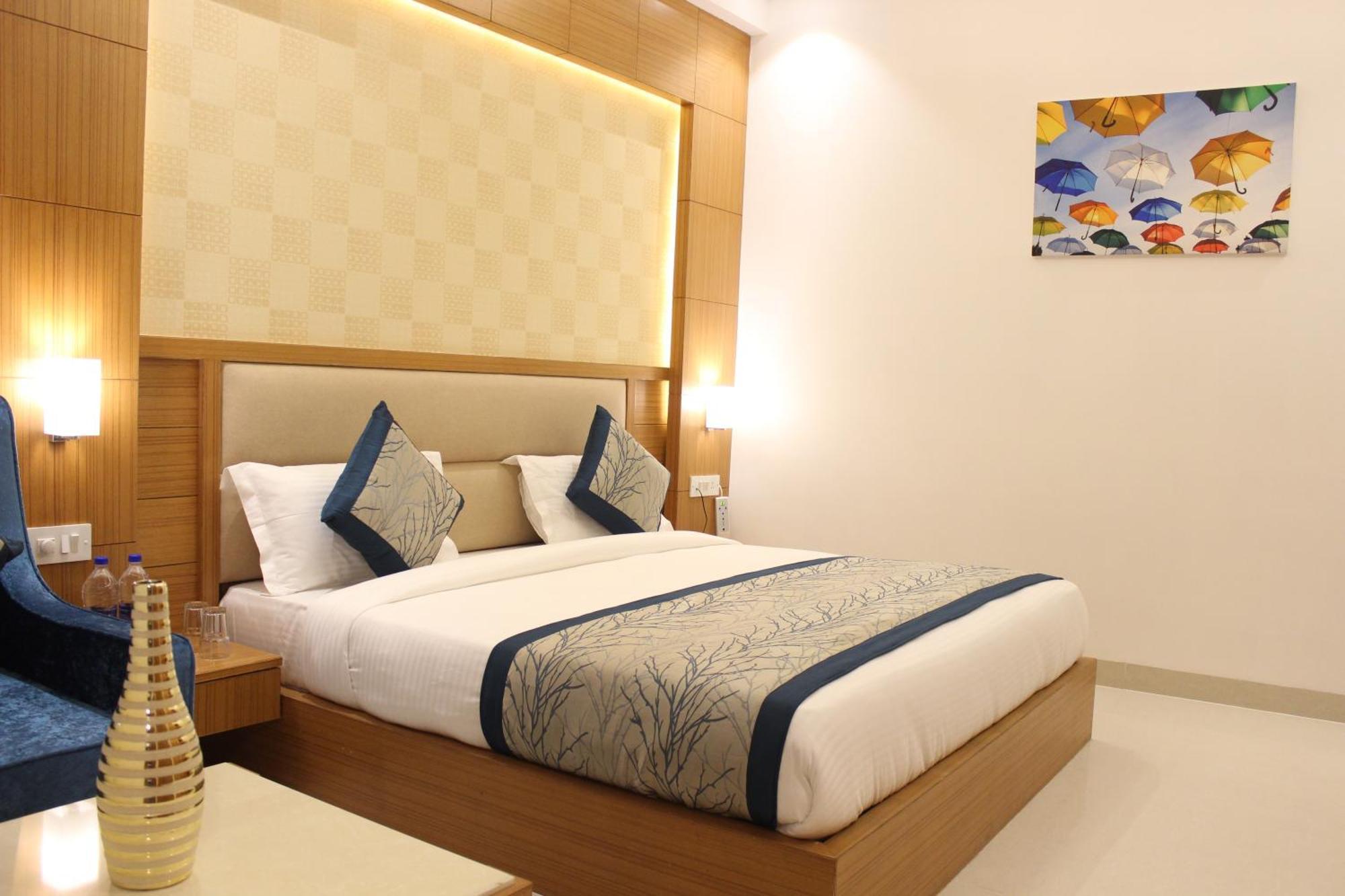 Hotel Transit International- Aerocity Delhi Airport New Delhi Extérieur photo