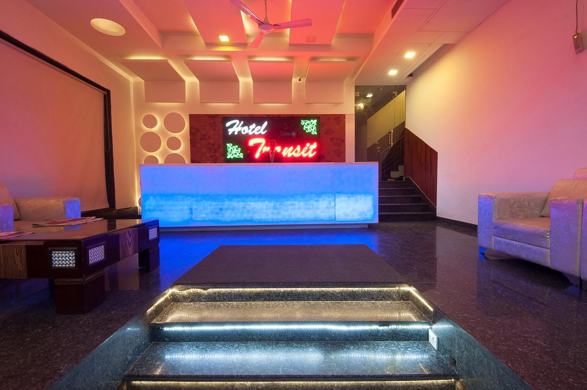 Hotel Transit International- Aerocity Delhi Airport New Delhi Extérieur photo