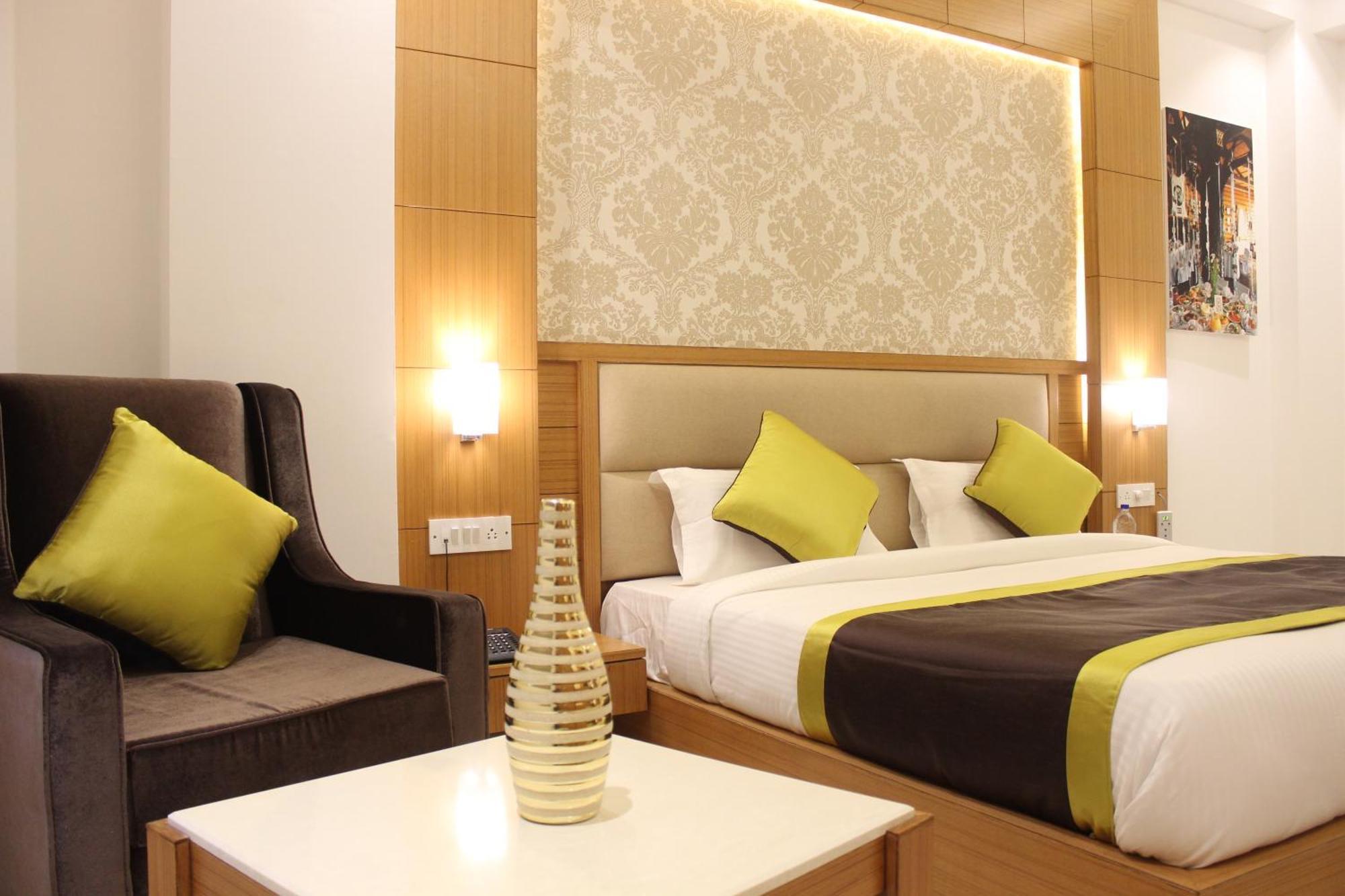 Hotel Transit International- Aerocity Delhi Airport New Delhi Extérieur photo